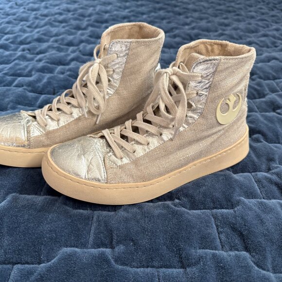 Po-Zu Star Wars Limited Edition Silver Resistance Sneakers - EU 38 (No. 82/1000) - Picture 6 of 12